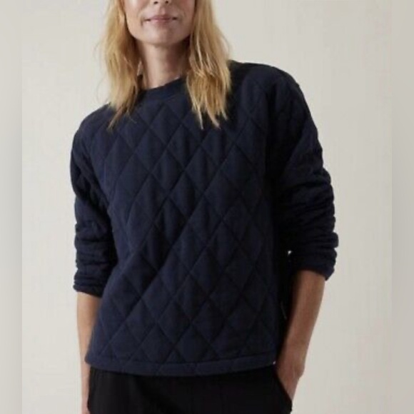 NWOT Athleta Retroplush Quilted Crew Sweatshirt - Picture 1 of 15